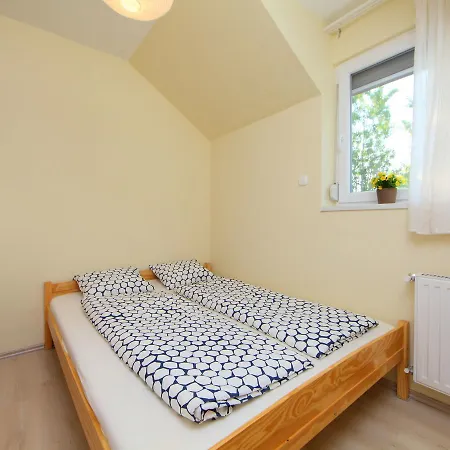 Balaton A170 Apartman *